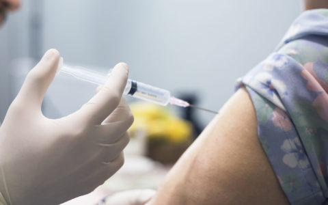 Zona : la vaccination gratuite élargie aux 71 à 74 ans